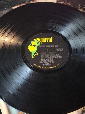 Parrot Records Tom Jones Vinyl - Black with Yellow/Green Label Record